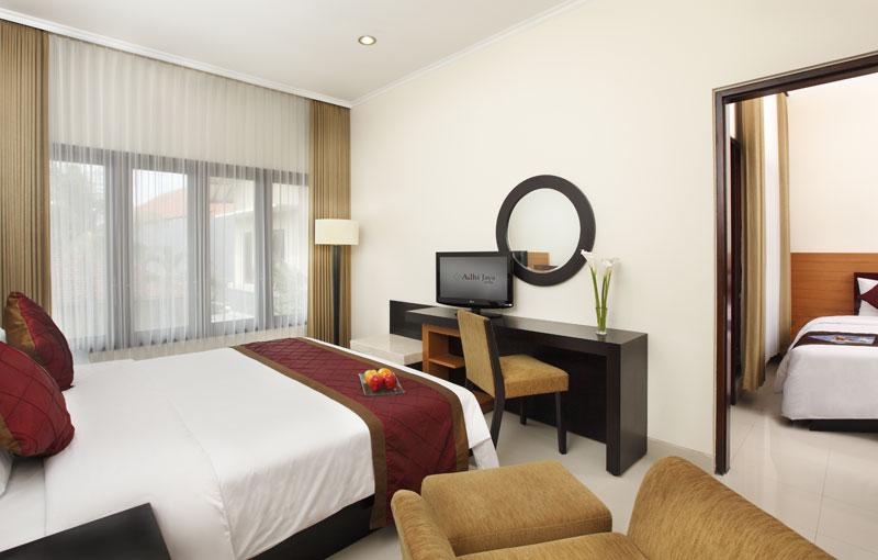 Adhi Jaya Hotel Kuta  Exterior photo