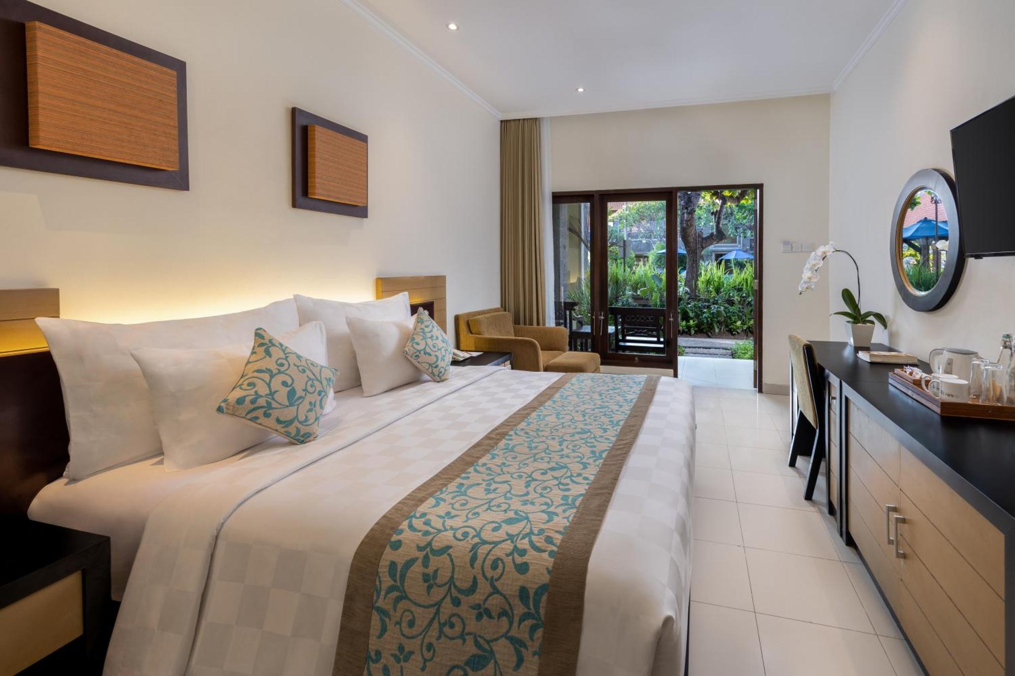 Adhi Jaya Hotel Kuta  Exterior photo